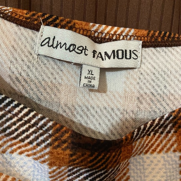 Two piece - Picture 2 of 3